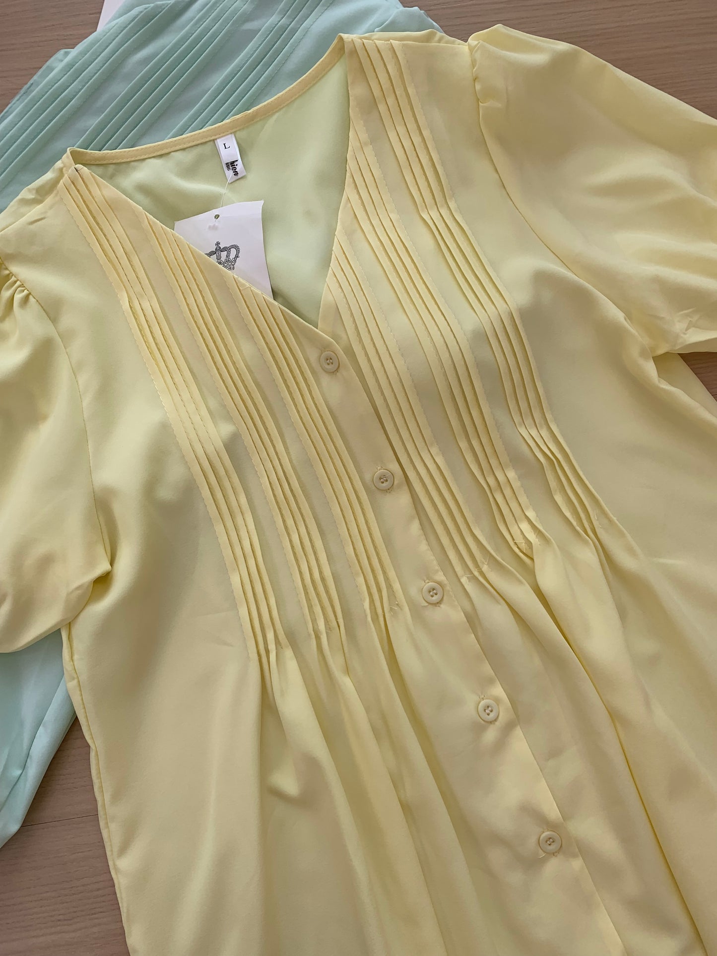 Emayne Sleeved Button Blouse