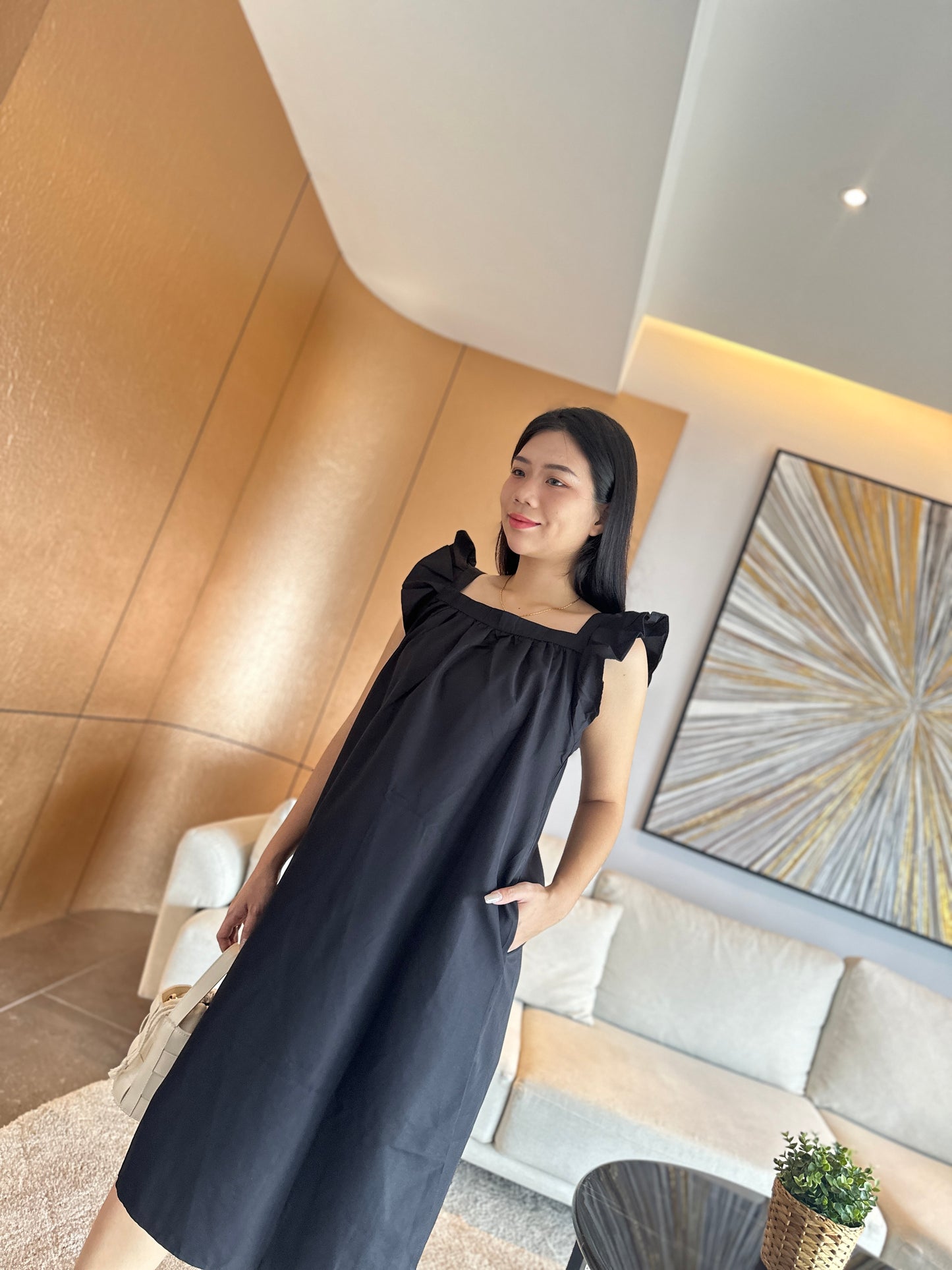 Numi Black Sleeveless Dress