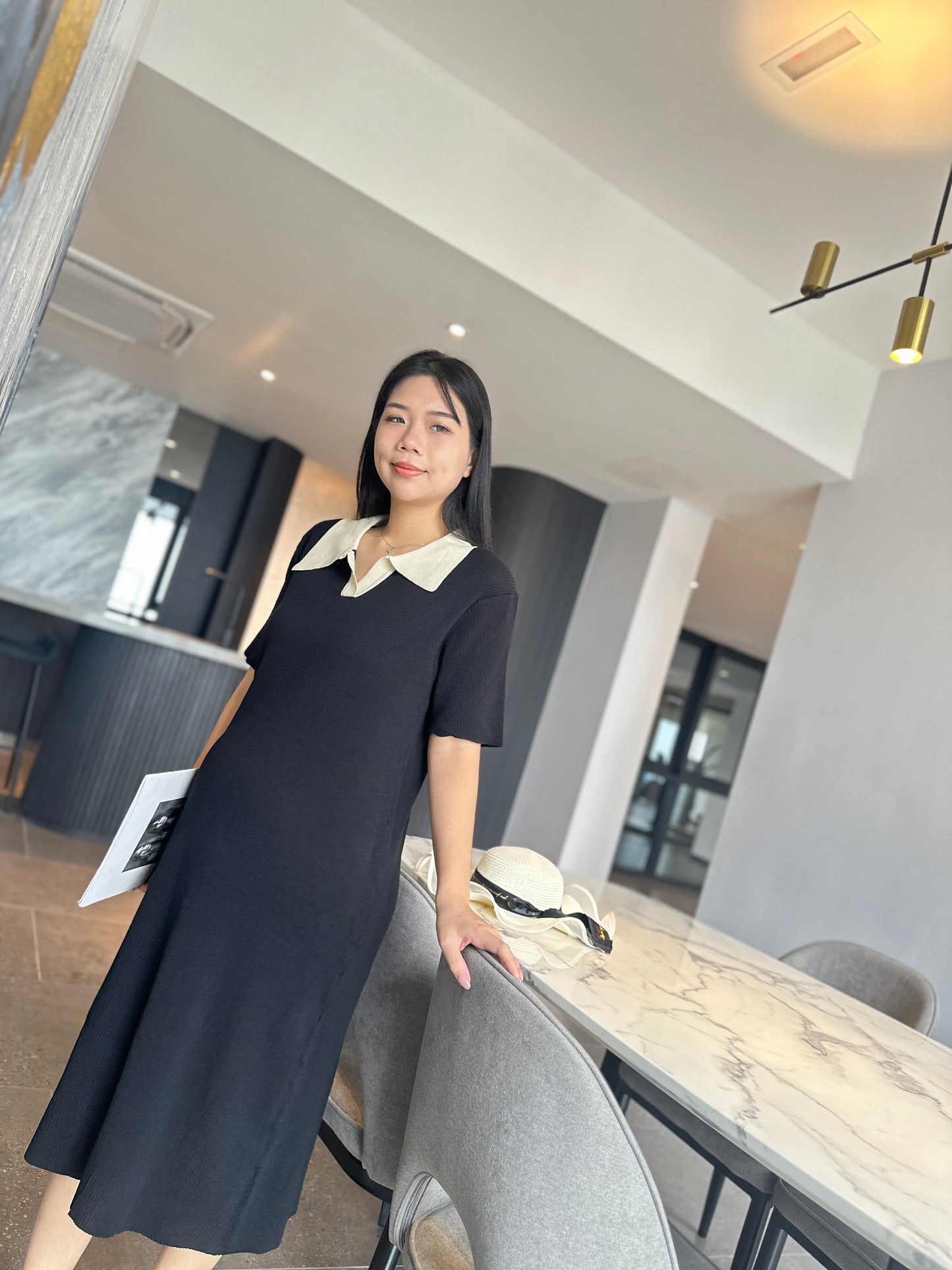 Leon Collared Stretchy Knits Dress
