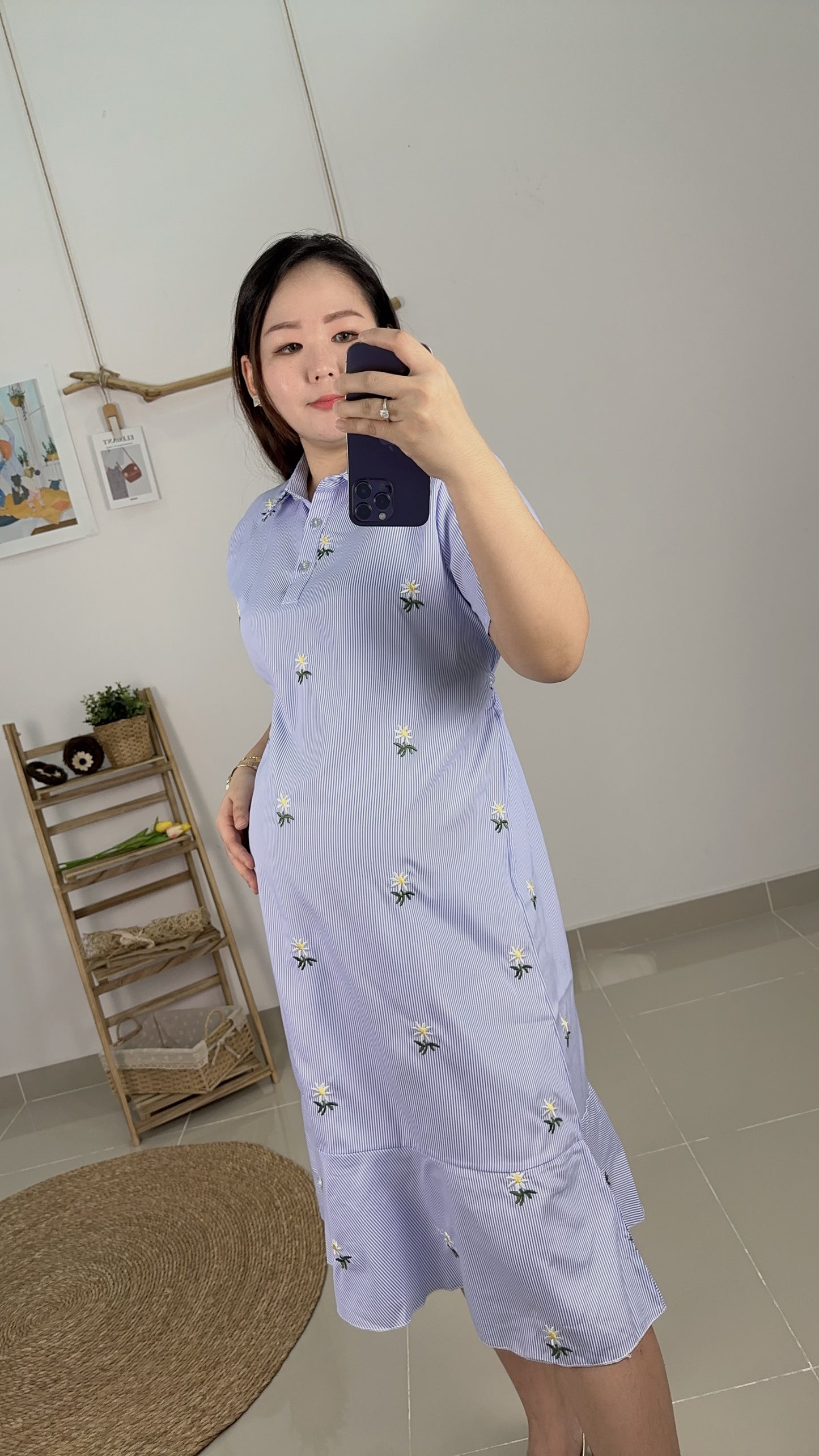 Tory Blue Flower Collar Maternity Dress