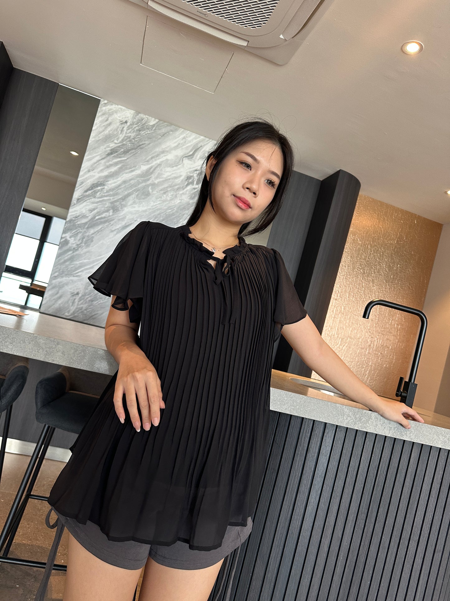 Miiya Sleeved Top