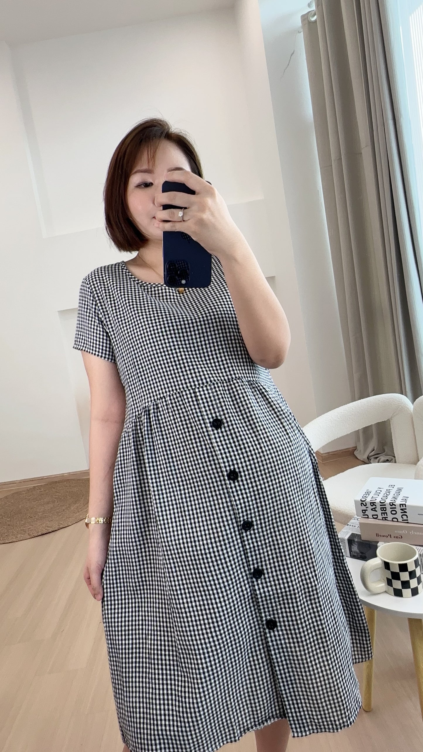 Xena Sleeved Grid Dress
