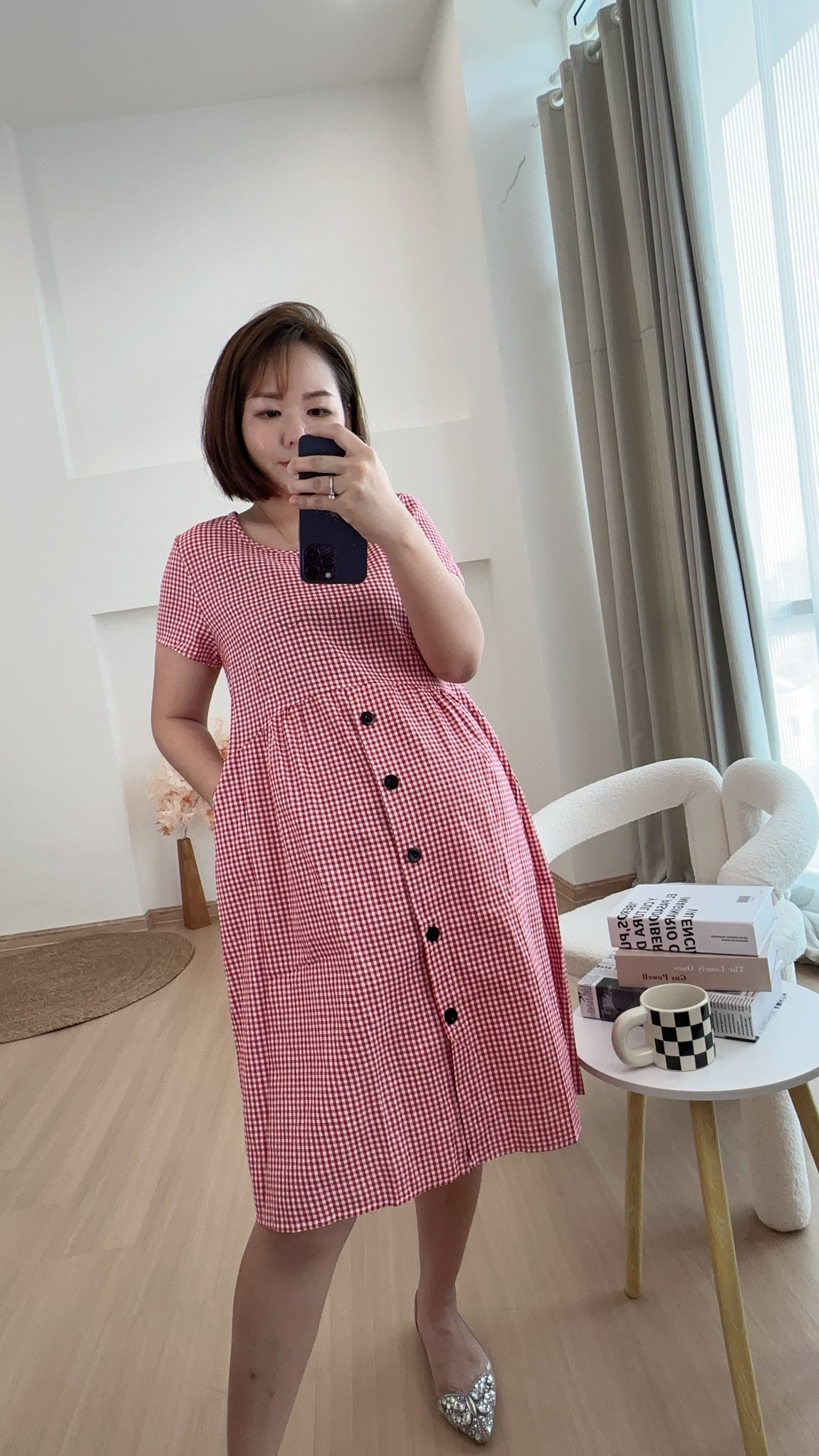 Xena Sleeved Grid Dress