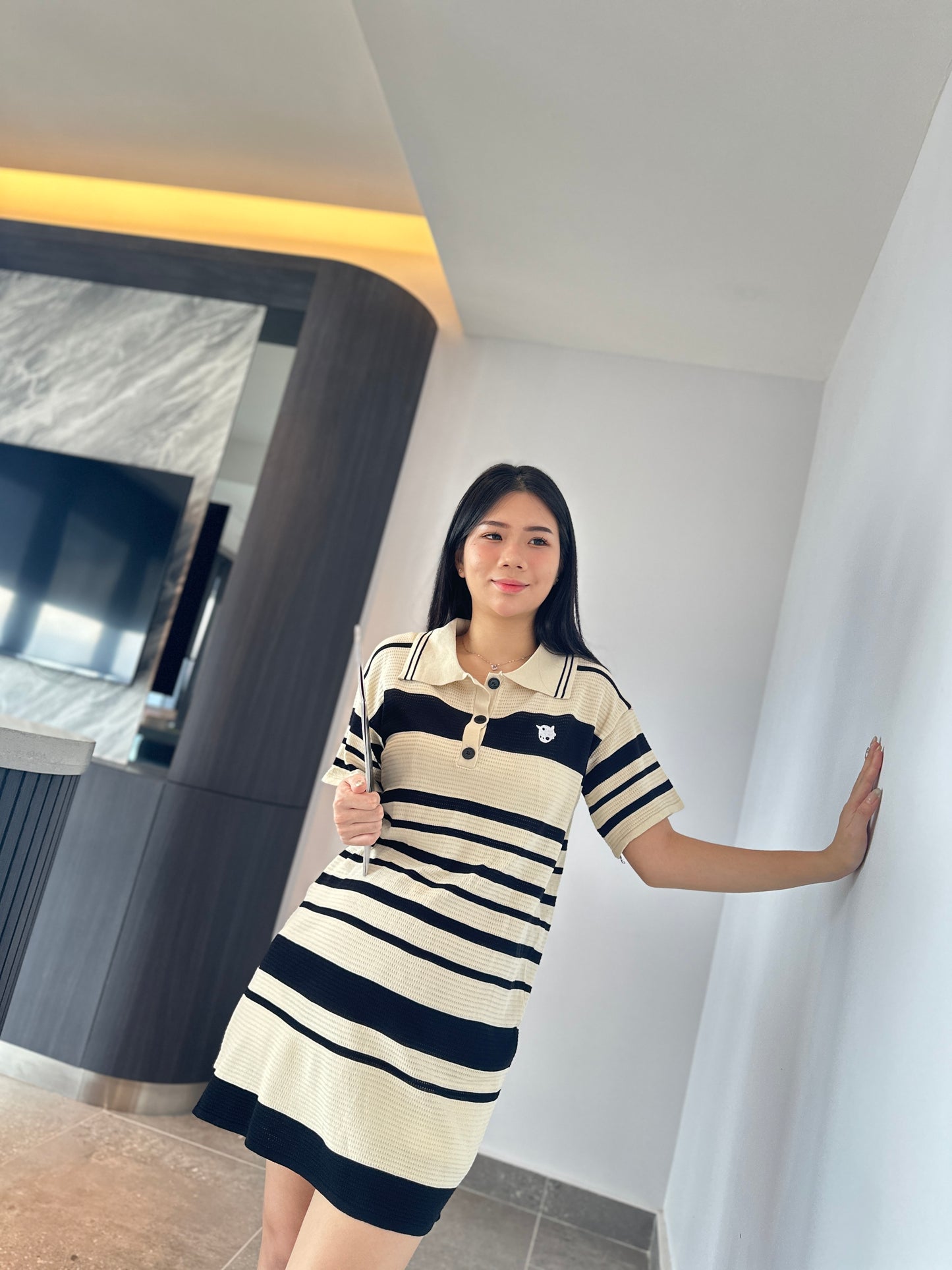 Vivina Sleeves Collared Knits Dress