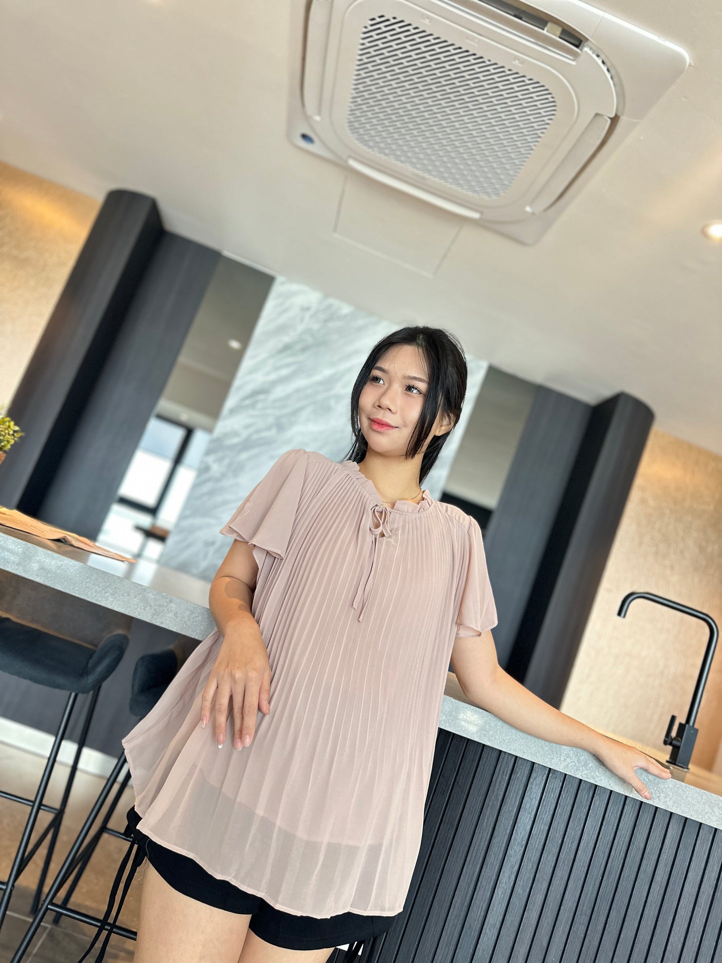 Miiya Sleeved Top