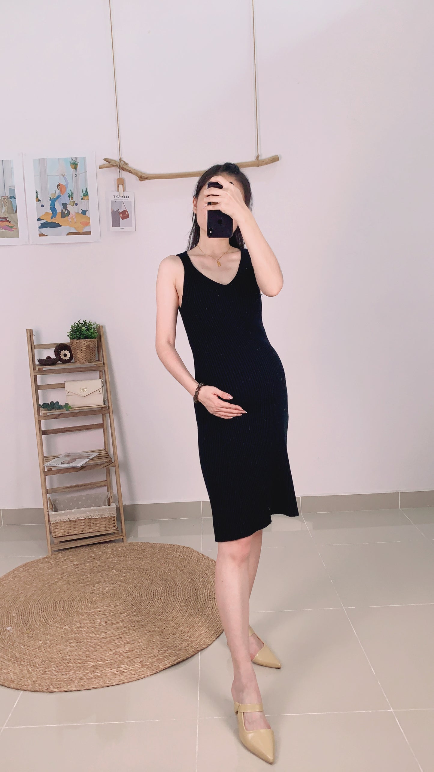 Lovince-Avyya Midi Knitted Dress