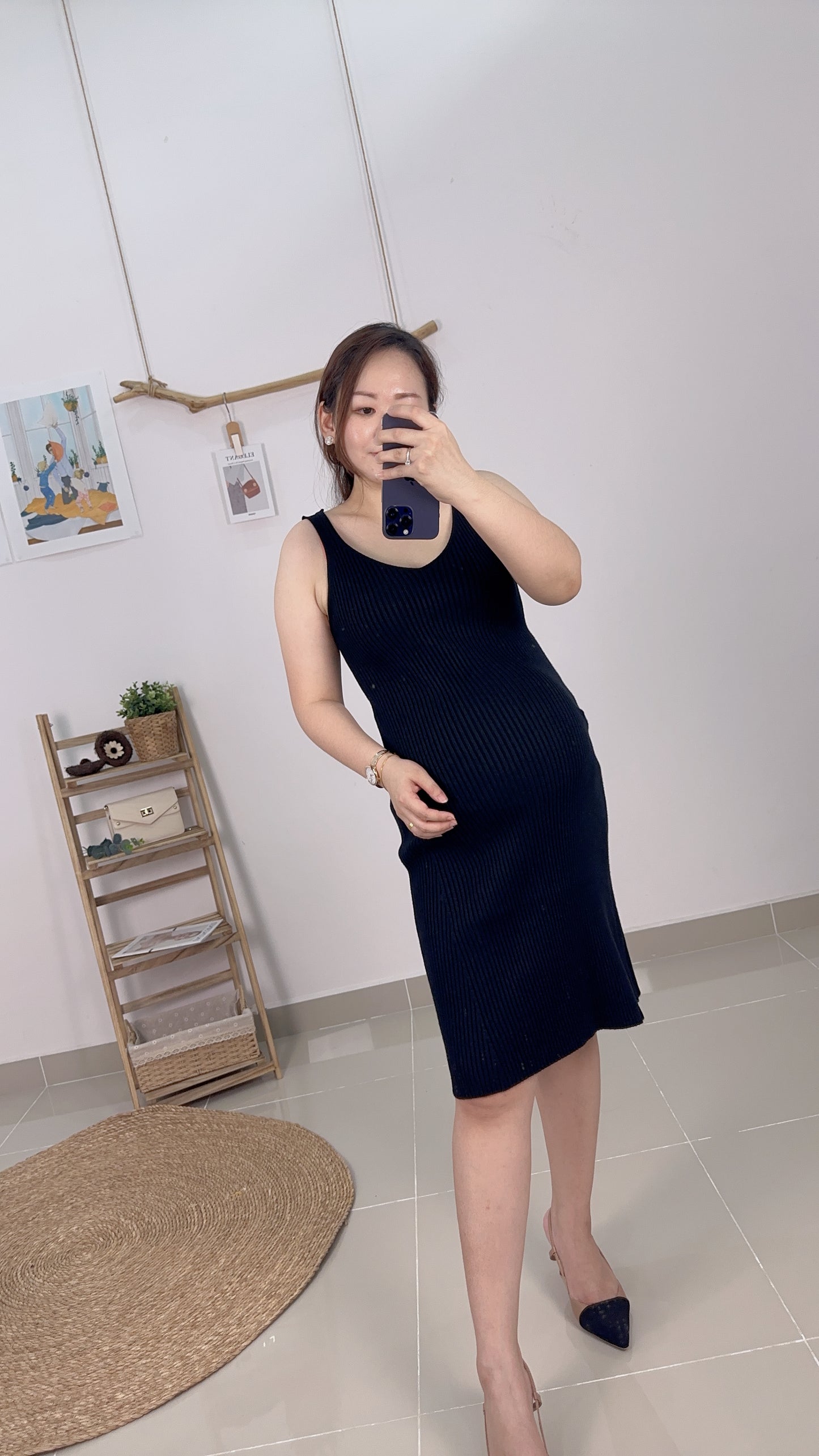 Lovince-Avyya Midi Knitted Dress