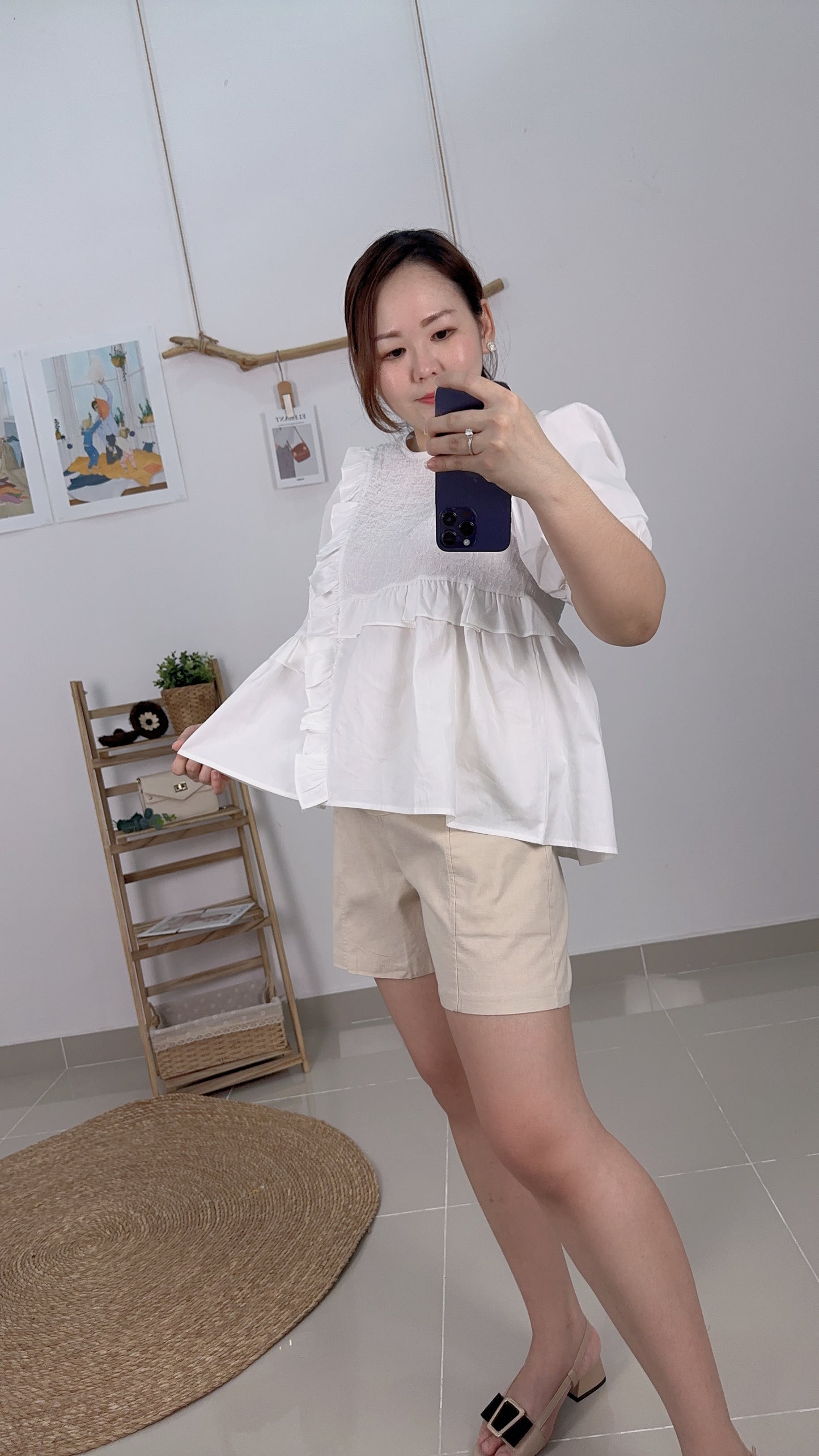 Vylia Sleeved Top in White