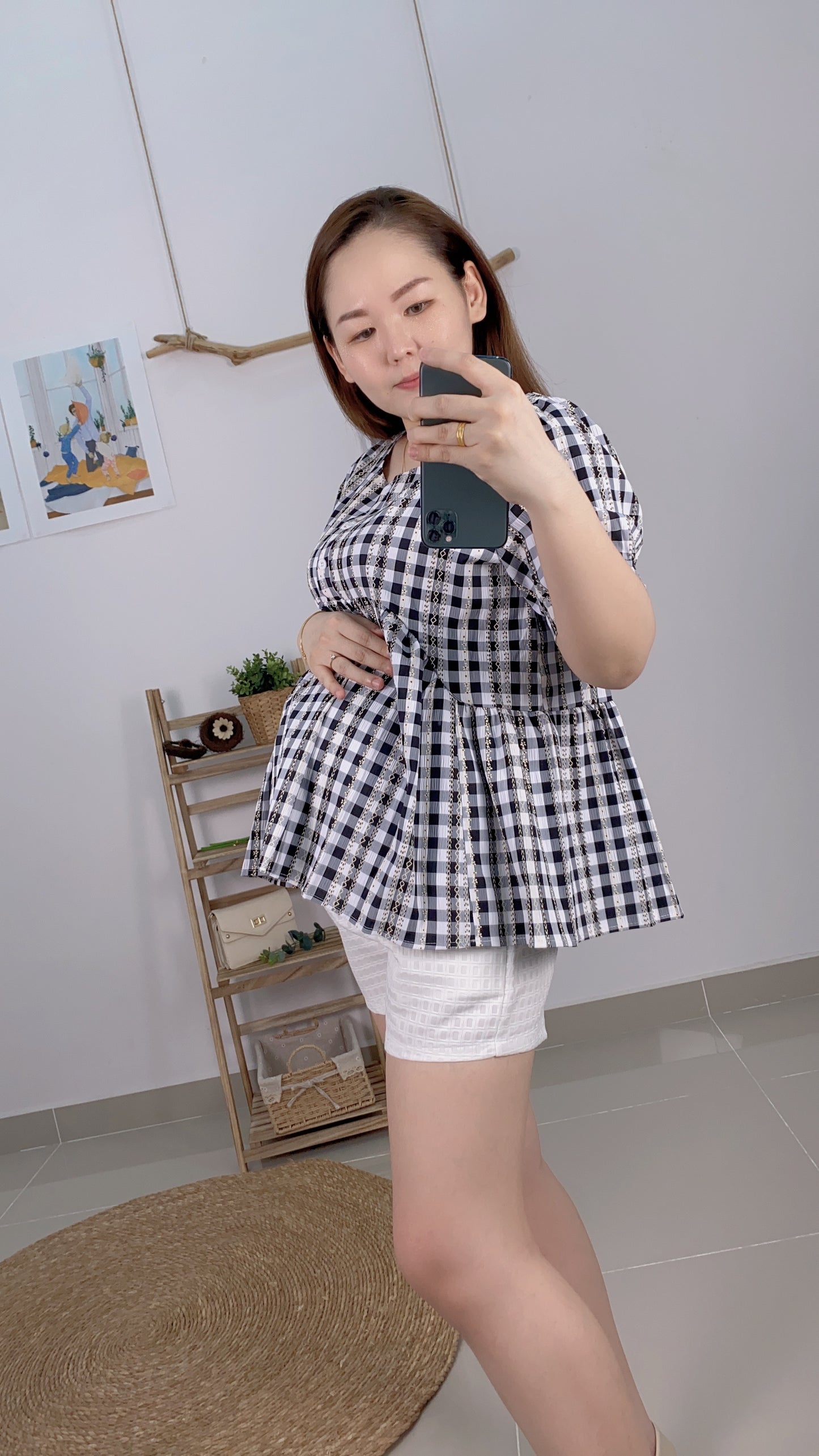 Milla Grid Sleeve Top