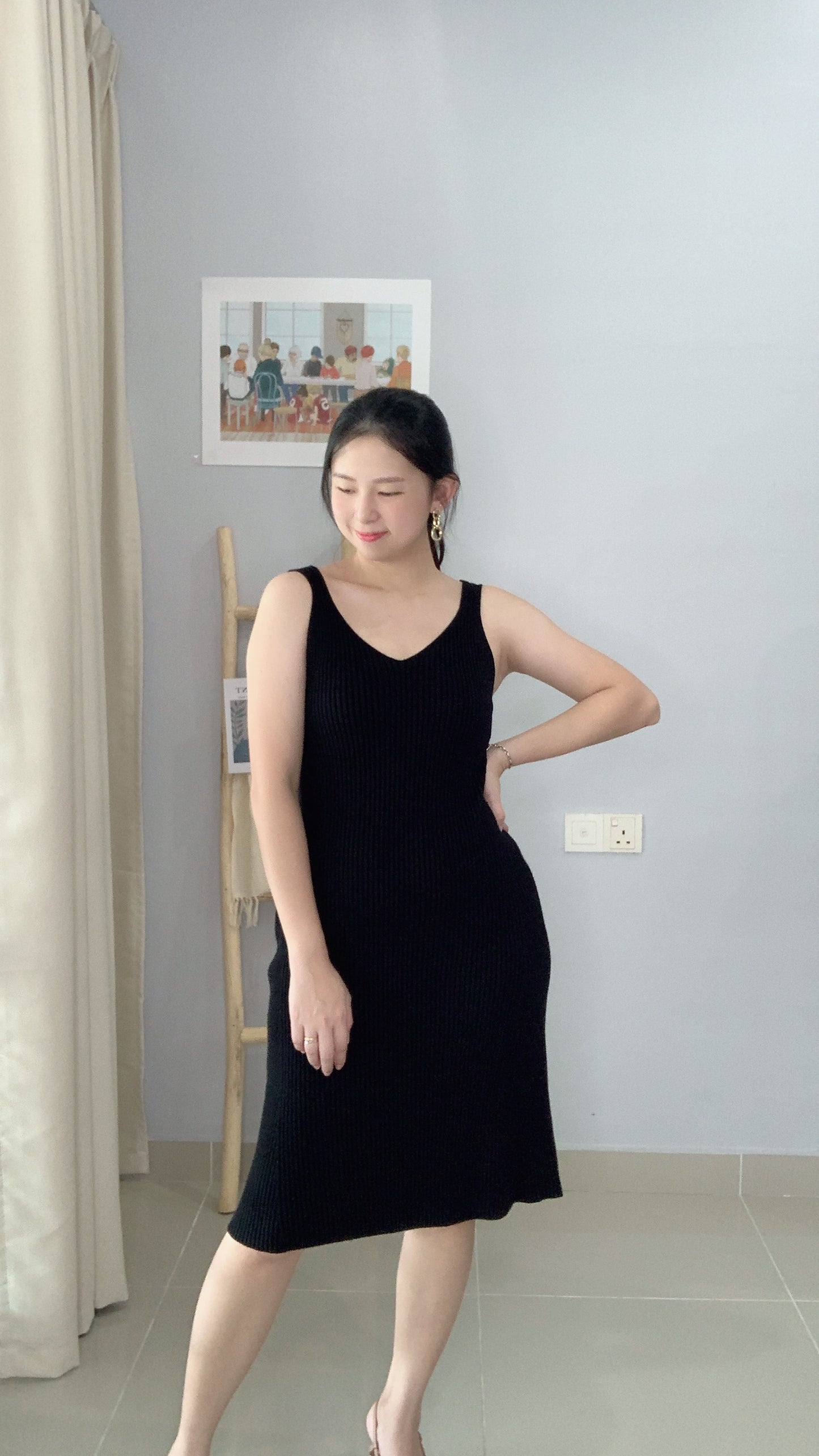 Lovince-Avyya Midi Knitted Dress