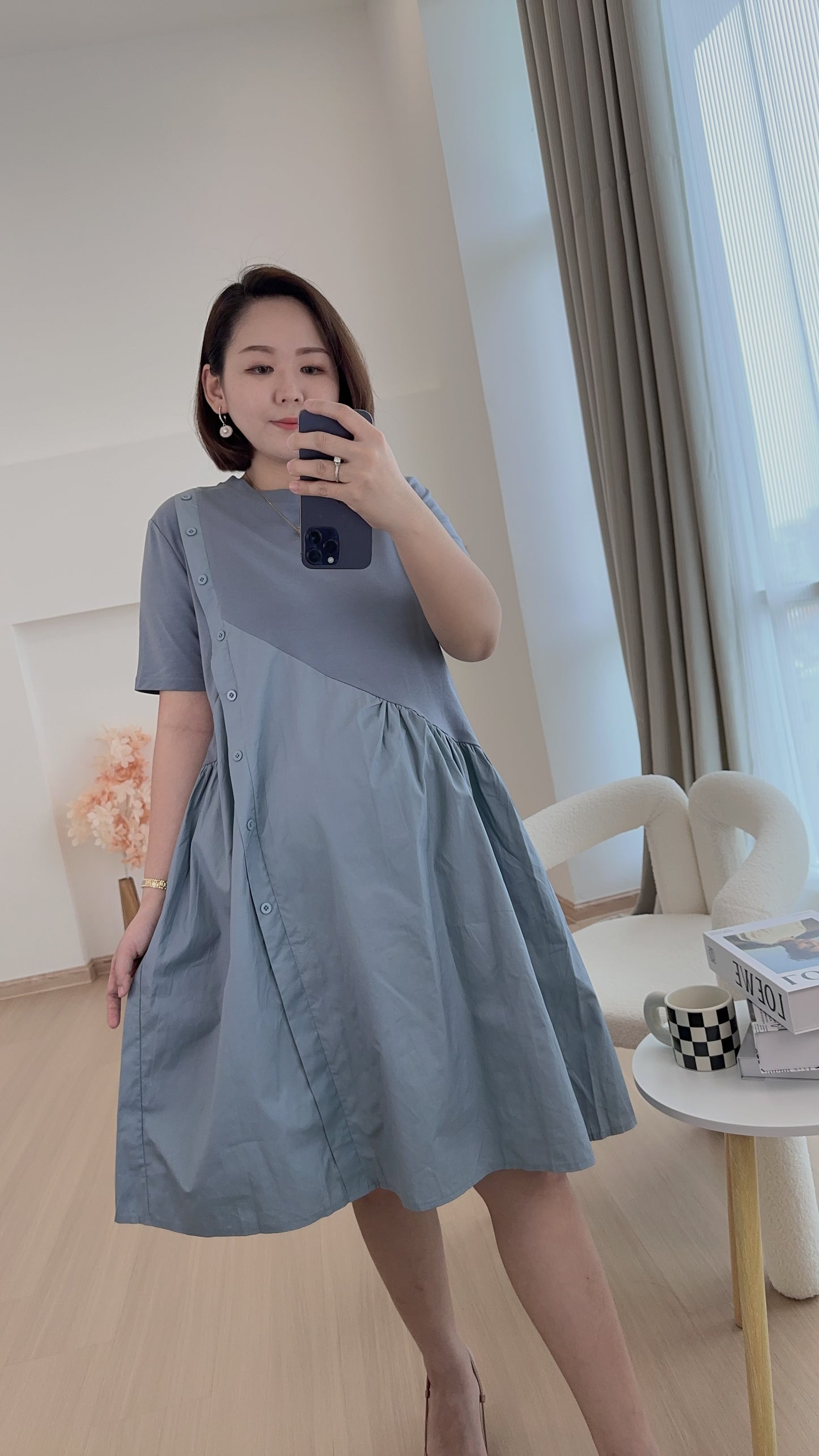 VENE Blue Side Button Maternity Dress