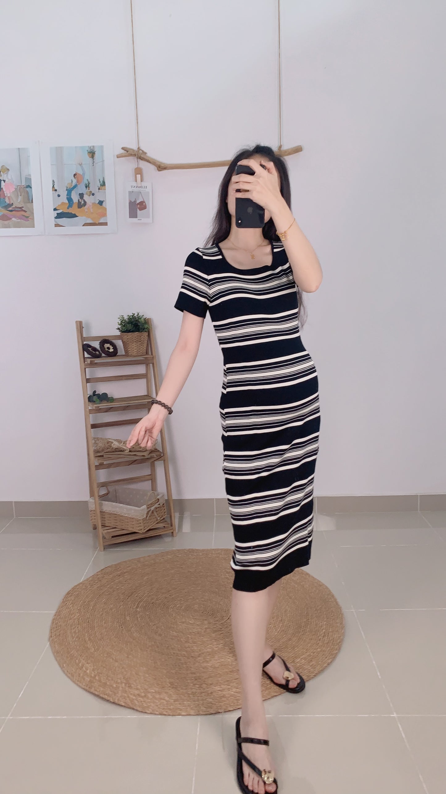 Vayne Stripes Stretchy Knits Dress