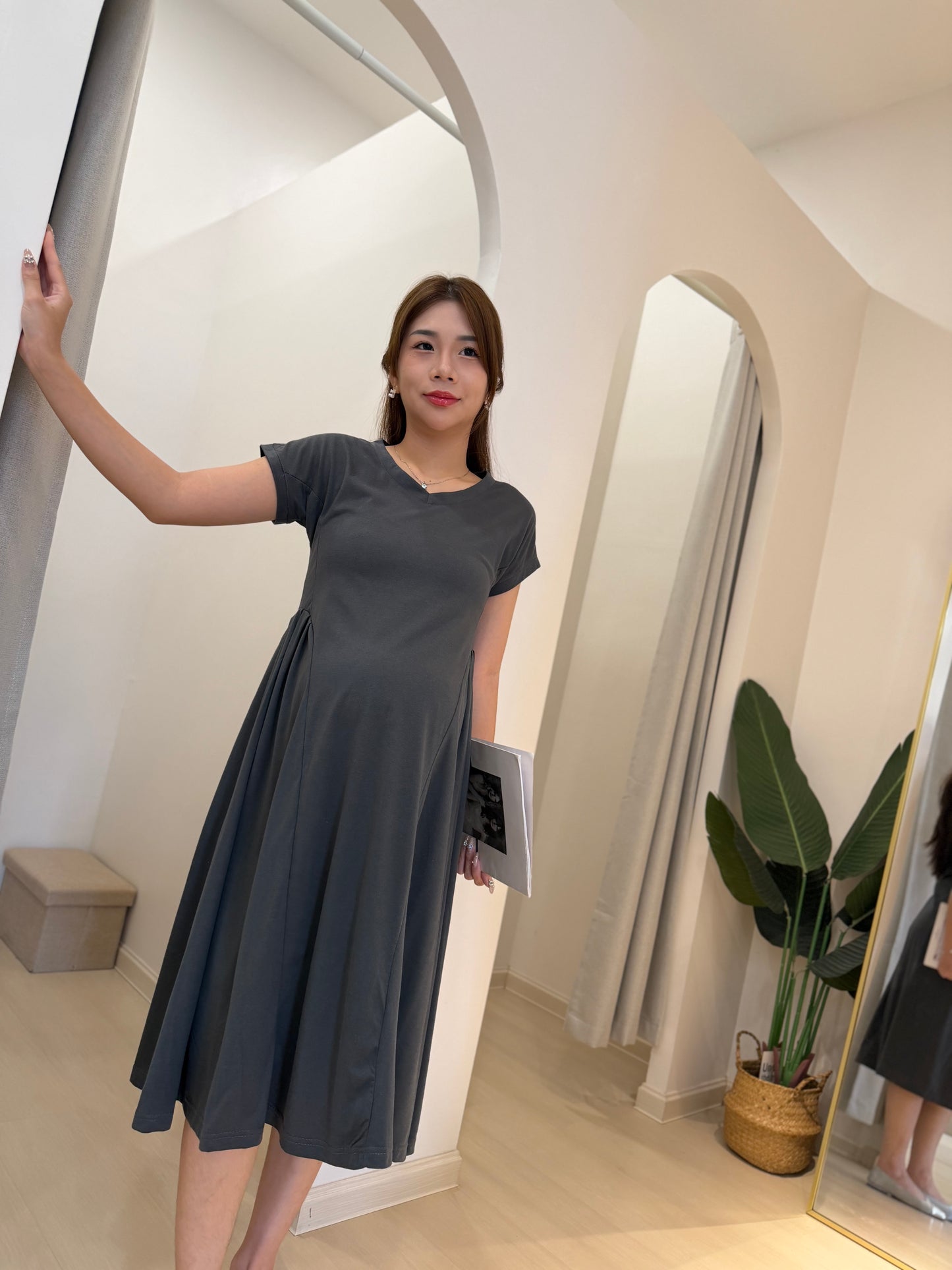 Caelyn Luxe Cotton Flow Dress