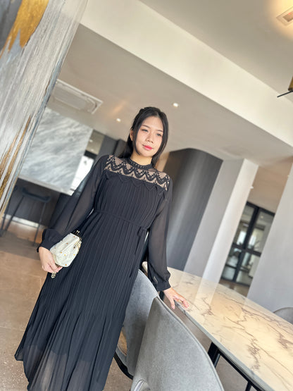 Yule Elegant Dinner Dress