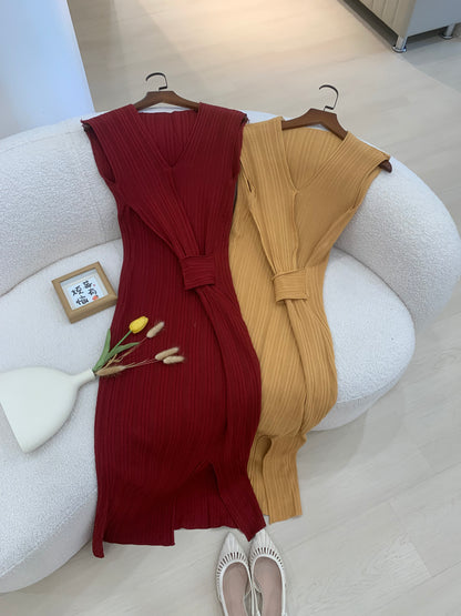 Aemi Fitted Knit Dress