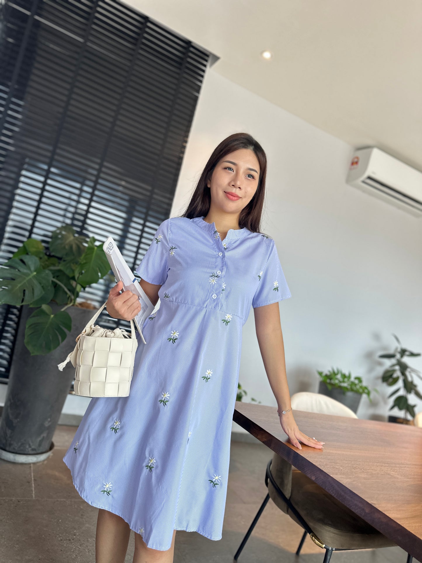 Teeya Floral in Blue