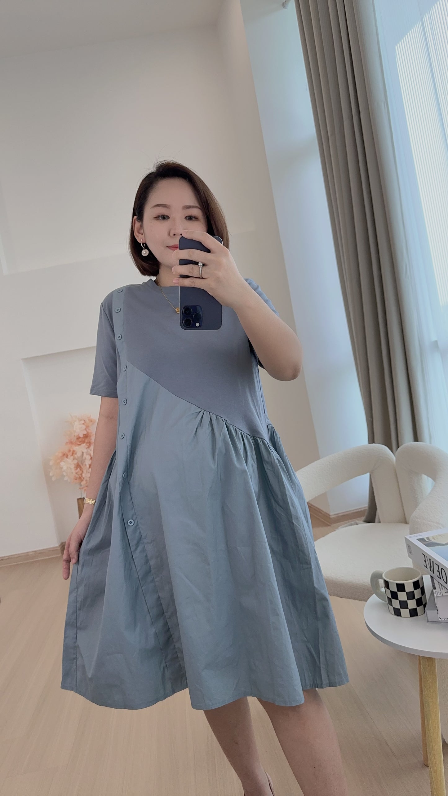 VENE Blue Side Button Maternity Dress