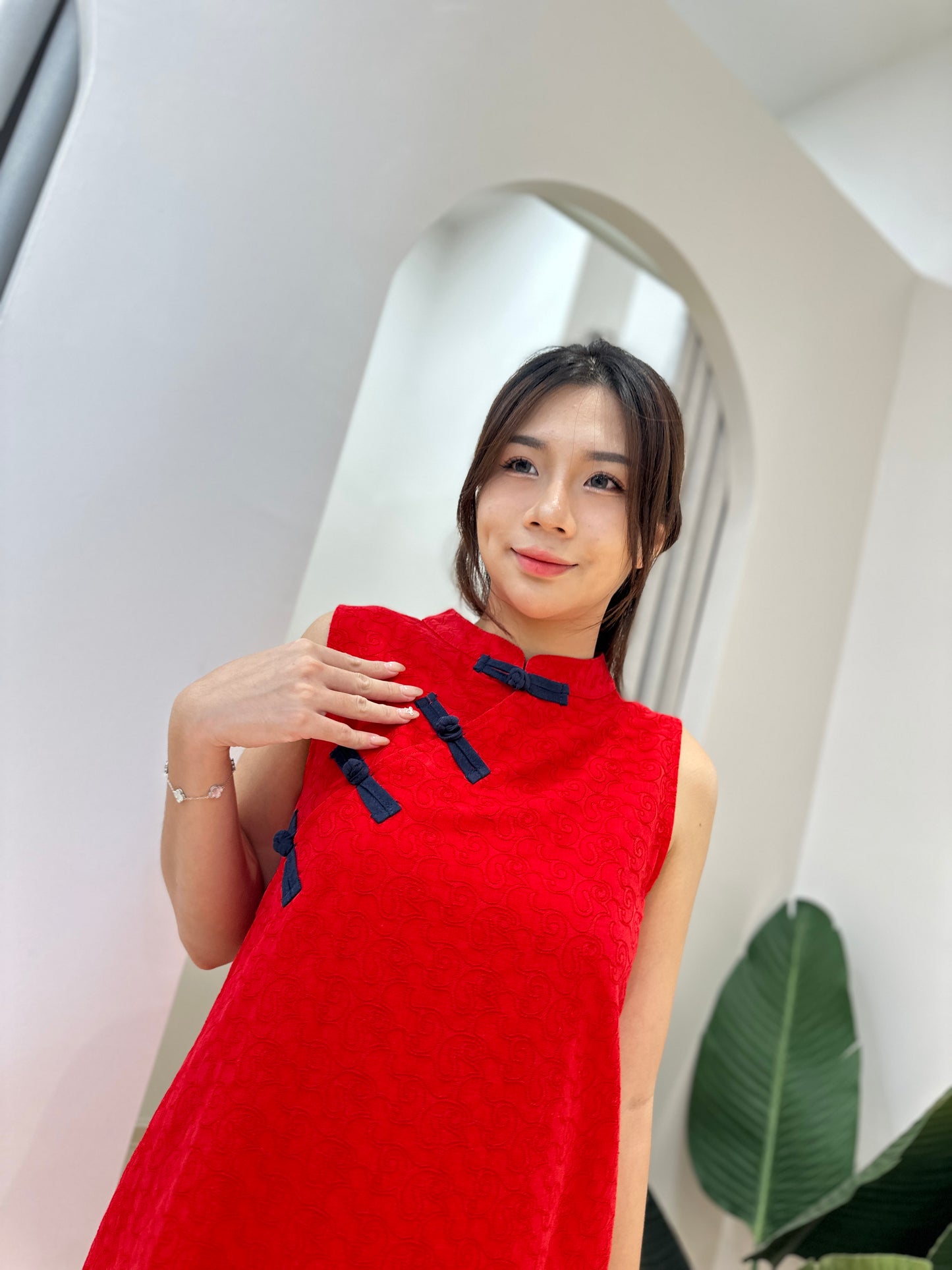 Feliny Red Cheongsam