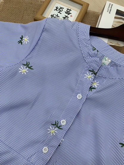 Teeya Floral in Blue