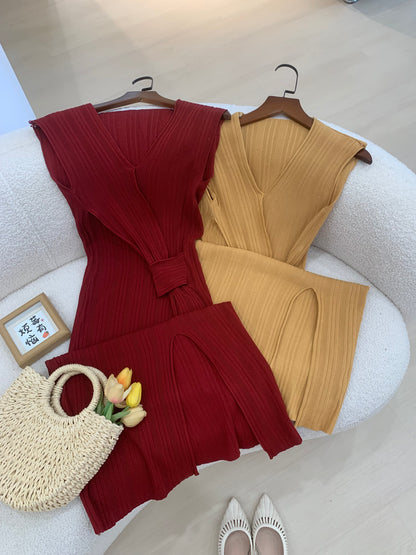 Aemi Fitted Knit Dress