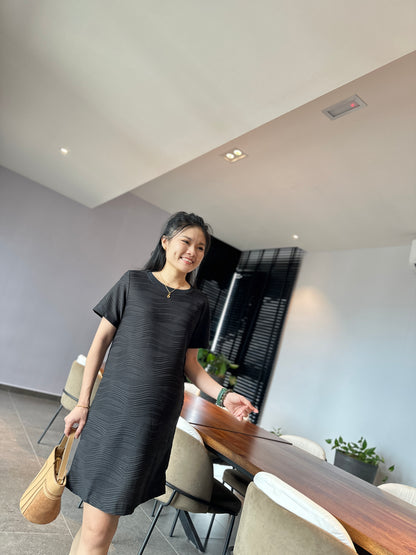 Yarra Wavy Loose Dress