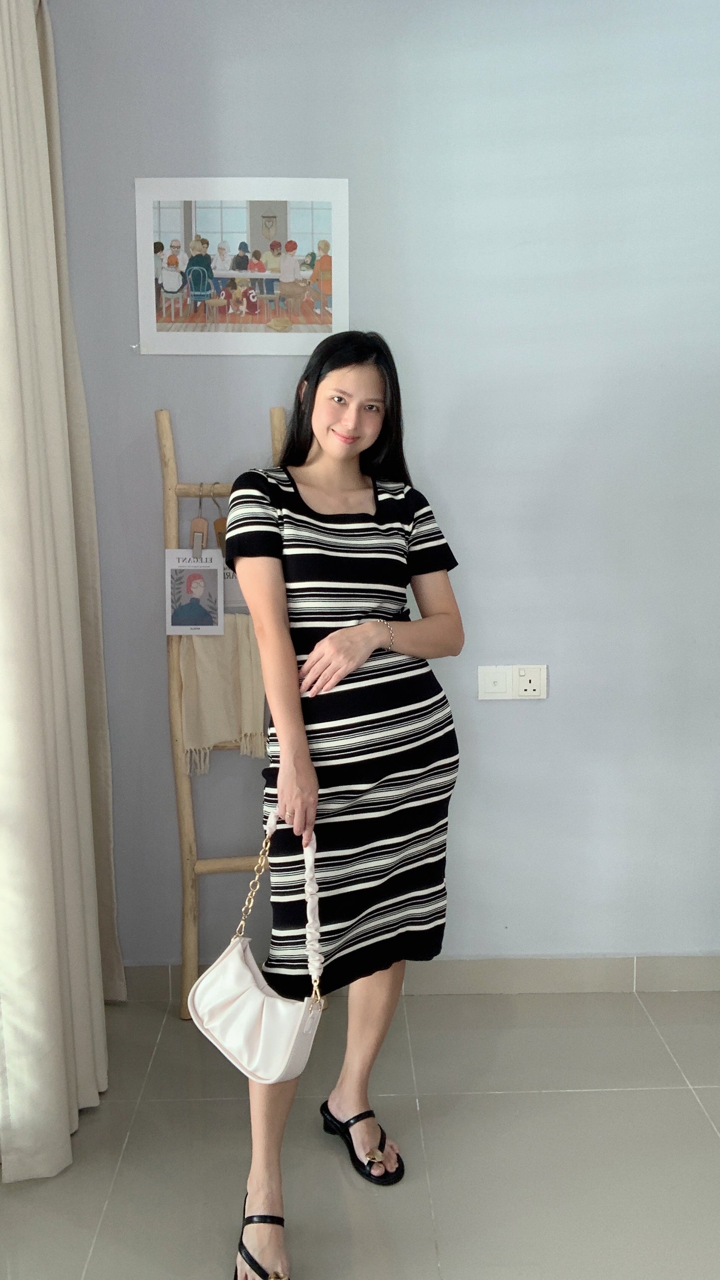 Vayne Stripes Stretchy Knits Dress