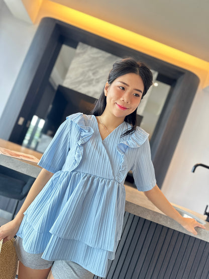 Deeah Sleeved Layer Blouse