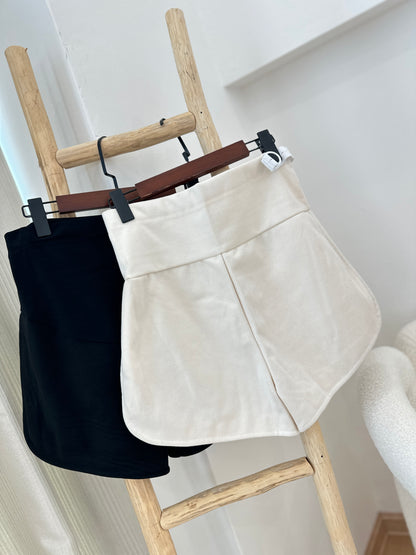 Novva Short Pant