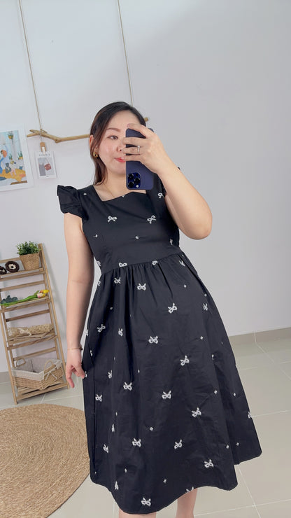 Iyona Flora Ruffle Dress