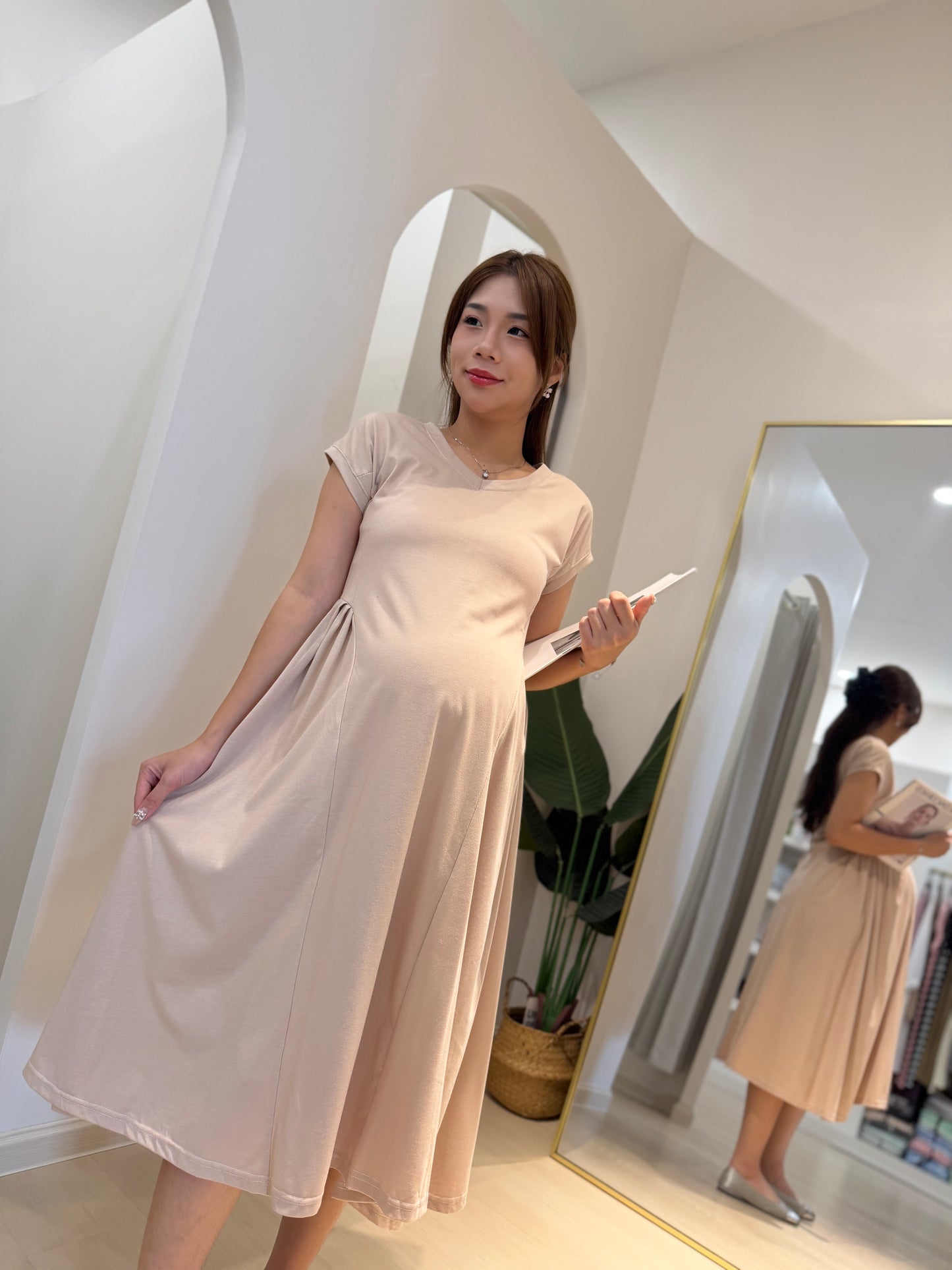 Caelyn Luxe Cotton Flow Dress