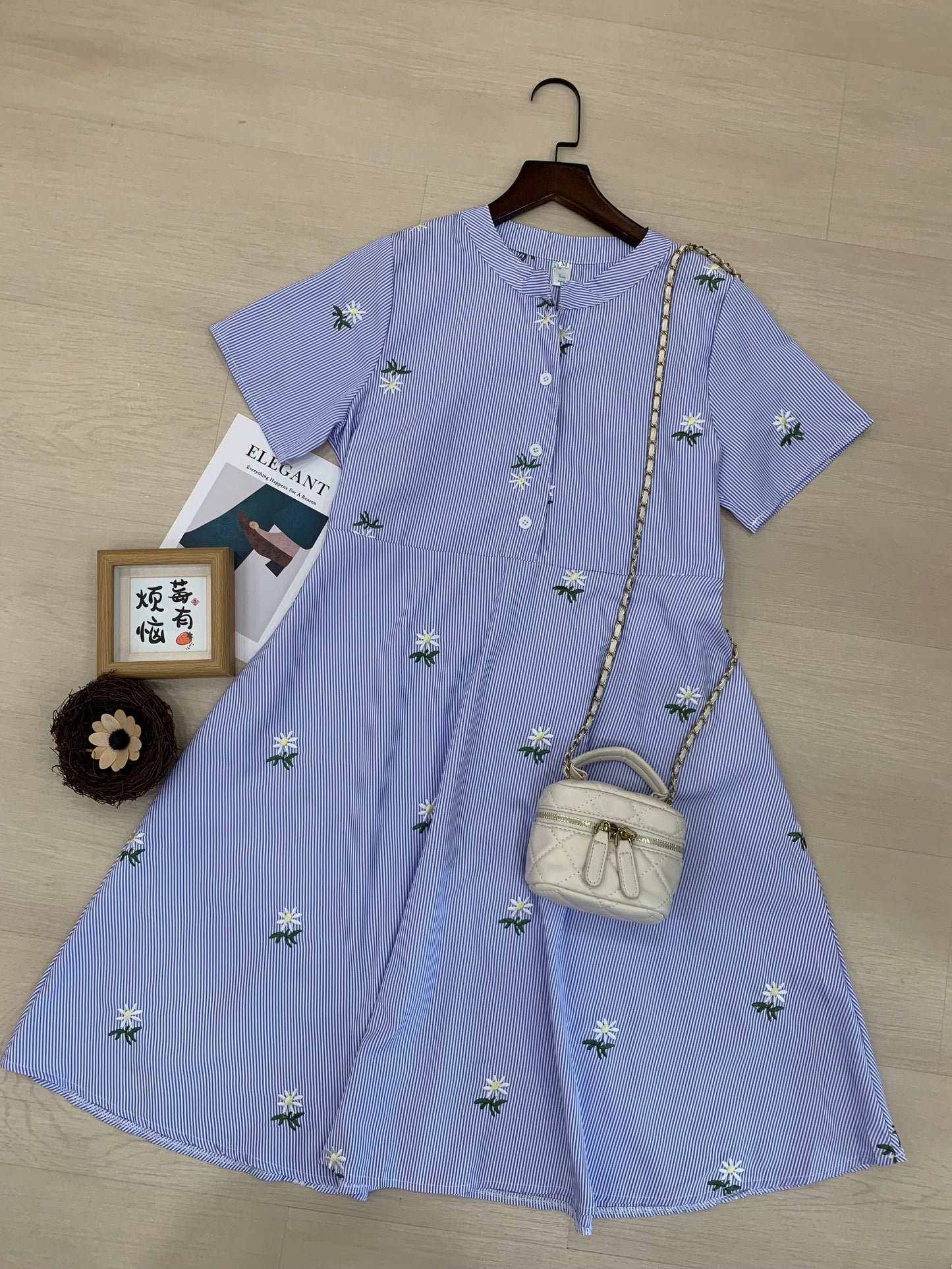 Teeya Floral in Blue