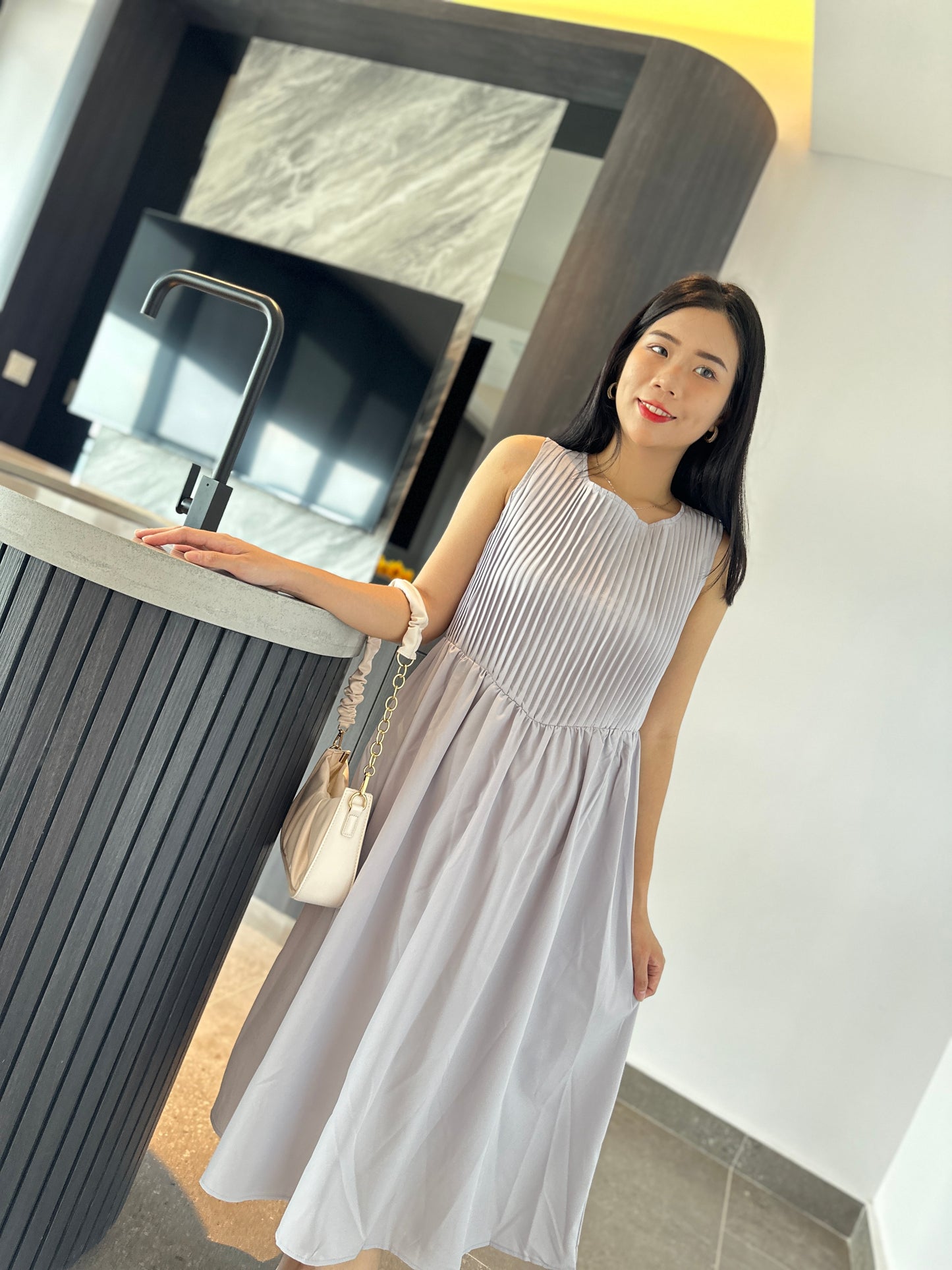 Cathira Sleeveless Flowy Dress