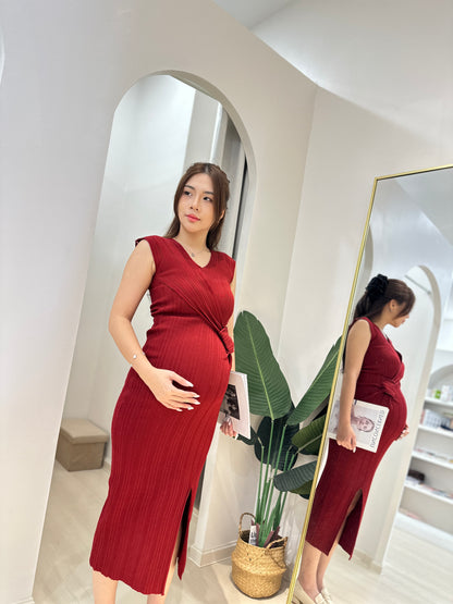 Aemi Fitted Knit Dress