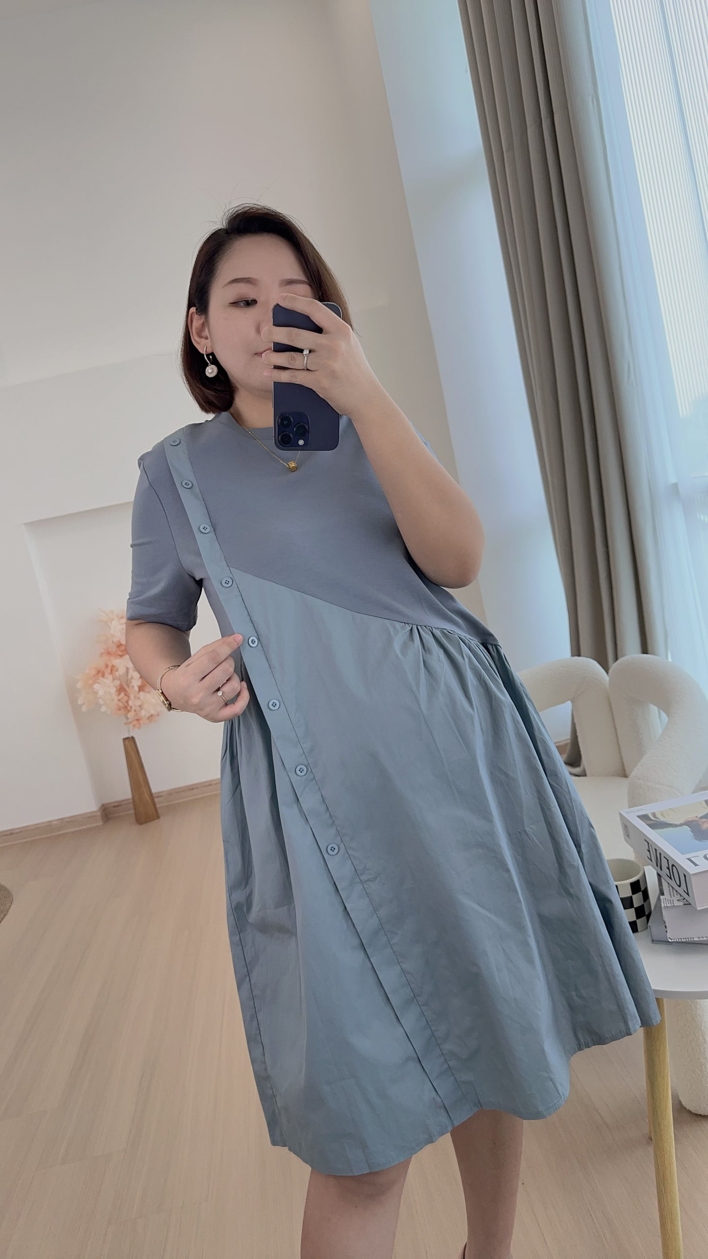 VENE Blue Side Button Maternity Dress