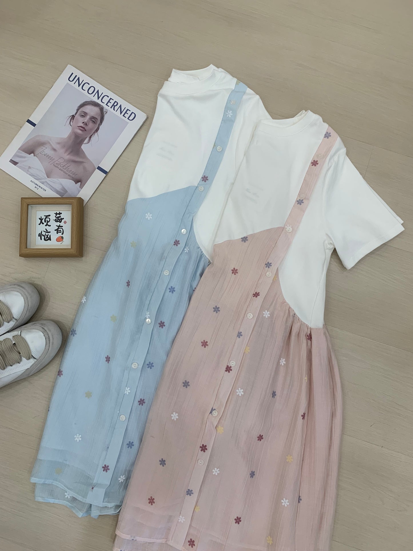 Lennis Glowy Loose Dress