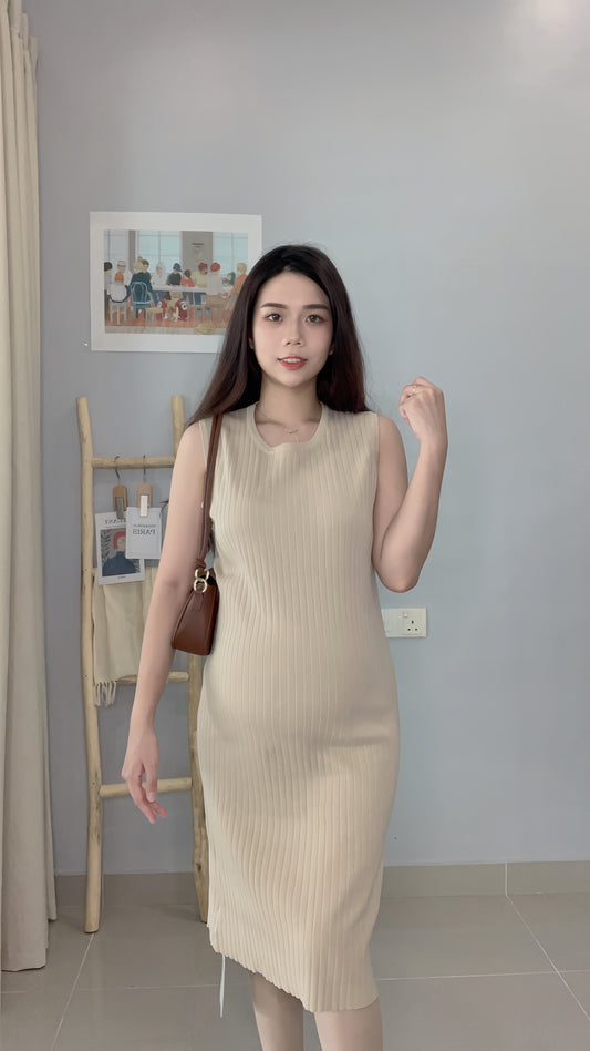 Luna-elle Sleeveless Knitted Dress