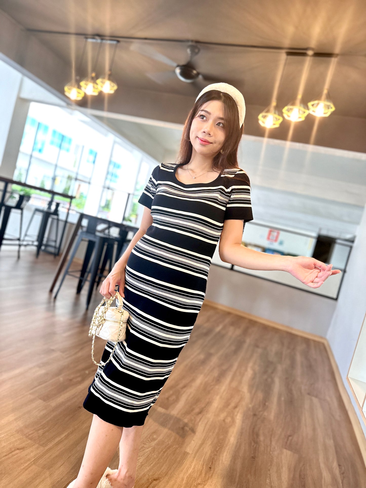 Vayne Stripes Stretchy Knits Dress