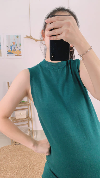 Ketty Sleeveless Knitted Knits