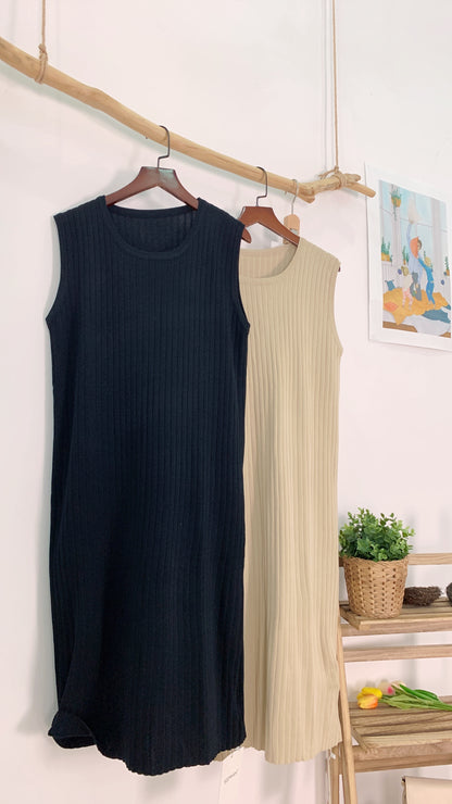 Luna-elle Sleeveless Knitted Dress