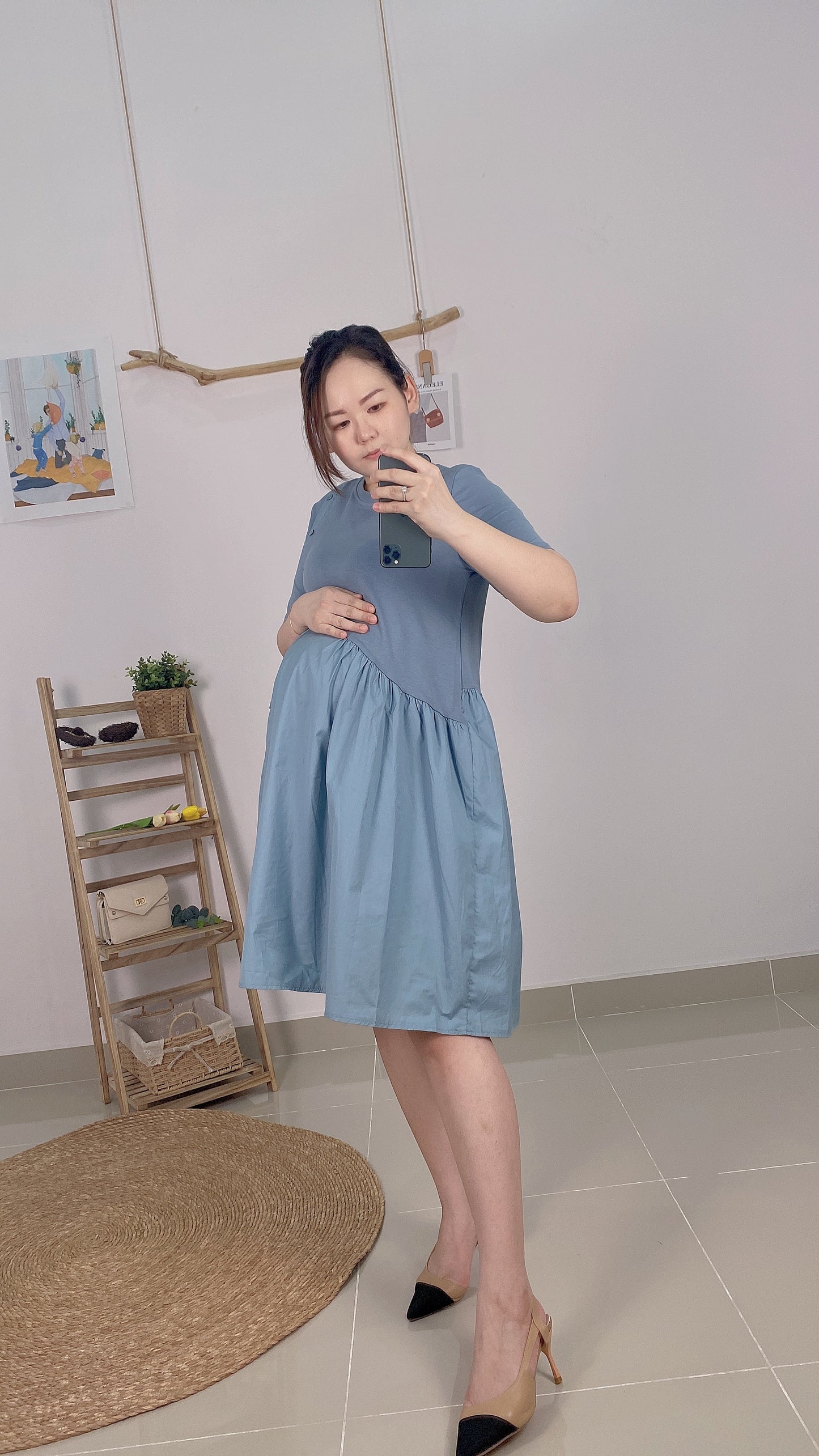 VENE Blue Side Button Maternity Dress